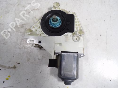 Rudehejsemotor forskærm venstre SKODA YETI (5L) 1.2 TSI (105 hp) 7461350