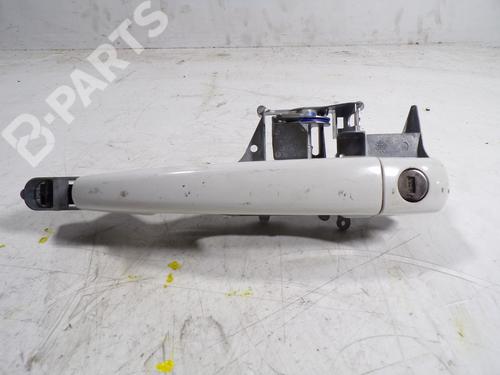 Used Front left exterior door handle Front left exterior door handle PEUGEOT 208 I (CA_, CC_) 1.6 HDi / BlueHDi 75 (75 hp) 8126960 8126960