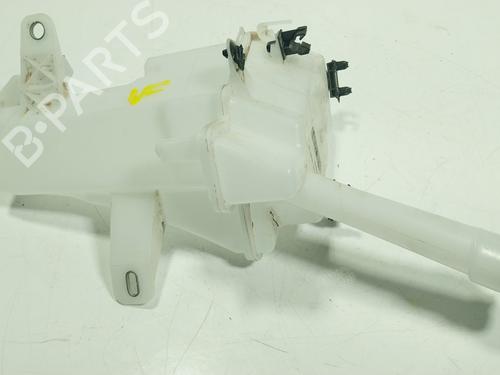 Used Windscreen washer tank TOYOTA YARIS CROSS (MXP_) 1.5 Hybrid (MXPJ11) (131 hp) 31291252