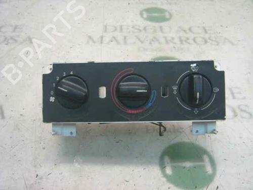 AC Styreenhet / Manøvreringsenhet PEUGEOT 306 Hatchback (7A, 7C, N3, N5) 1.9 D (69 hp) 3786241