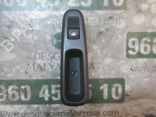Used Right rear window switch Right rear window switch PEUGEOT 3008 I MPV (0U_) 1.6 VTi (120 hp) 3863705 3863705