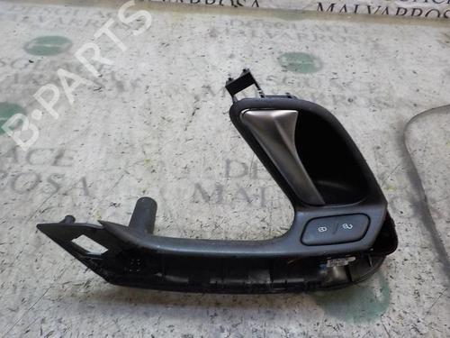 Used Front left interior door handle Front left interior door handle VW POLO V (6R1, 6C1) 1.2 TSI (105 hp) 3846998 3846998