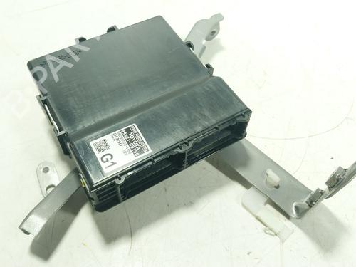 Used Electronic module Electronic module TOYOTA YARIS (_P21_, _PA1_, _PH1_) 1.5 Hybrid (MXPH10, MXPH11) (116 hp) 31143027 31143027
