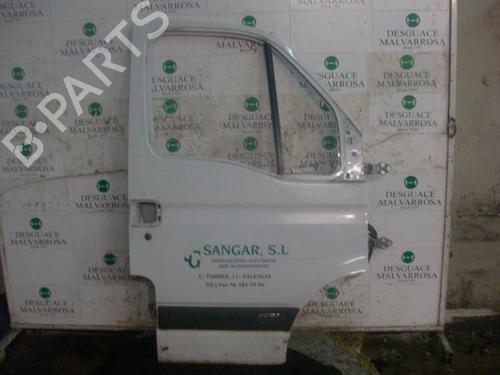 Used Right front door RENAULT MASTER II Van (FD) 2.2 dCI 90 (FD0G, FD0N, FD2G, FD2N, FD3G, FD3N) (90 hp) 4007456