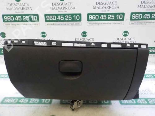 Used Glove box RENAULT CLIO III (BR0/1, CR0/1) [2005-2014]  6241278