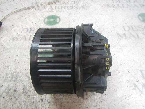 Used Heater blower motor FORD FIESTA VI (CB1, CCN) 1.25 (82 hp) 3824047
