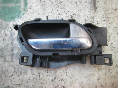 Used Rear right interior door handle Rear right interior door handle 3844703 3844703