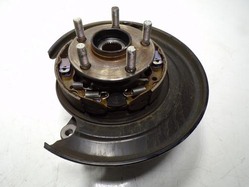 Used Left rear steering knuckle Left rear steering knuckle SUBARU XV (_GP_) 1.6 i AWD (GP3, G33GP) (114 hp) 13627921 13627921