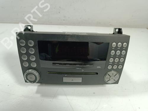 Used Radio MERCEDES-BENZ SLK (R171) [2004-2011]  5881234