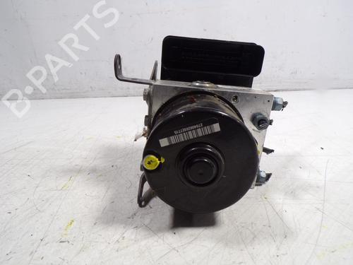 Used ABS pump BMW 1 Coupe (E82) 118 d (143 hp) 8879467