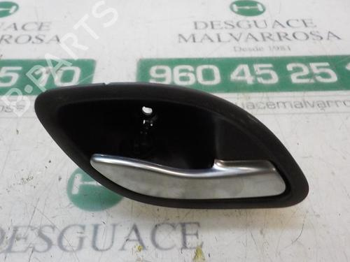 Used Front right interior door handle Front right interior door handle RENAULT LAGUNA II Grandtour (KG0/1_) 1.9 dCi (KG1A, KG1W, KG0G) (110 hp) 3867122 3867122