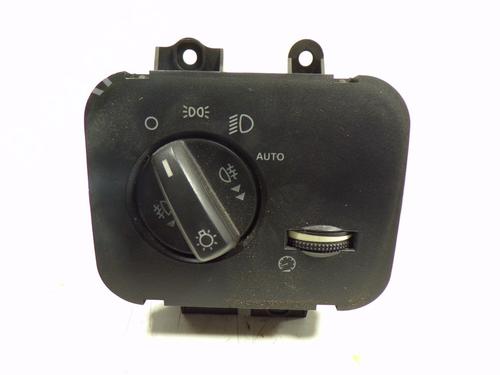 Used Headlight switch Headlight switch LAND ROVER RANGE ROVER III (L322) 3.6 D 4x4 (272 hp) 8912883 8912883