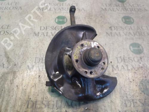 Used Right front steering knuckle MERCEDES-BENZ C-CLASS (W202) [1993-2000]  3806009