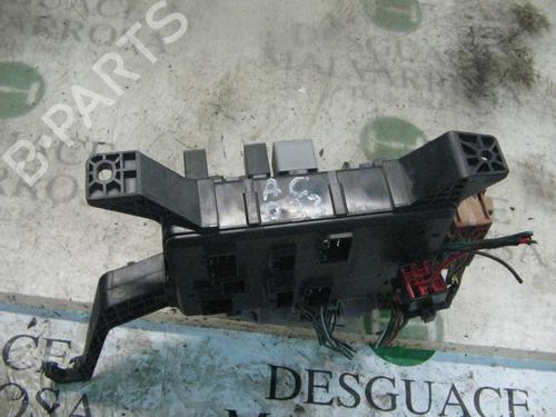 Fuse box FORD MONDEO III (B5Y)  | BP3750447E1
