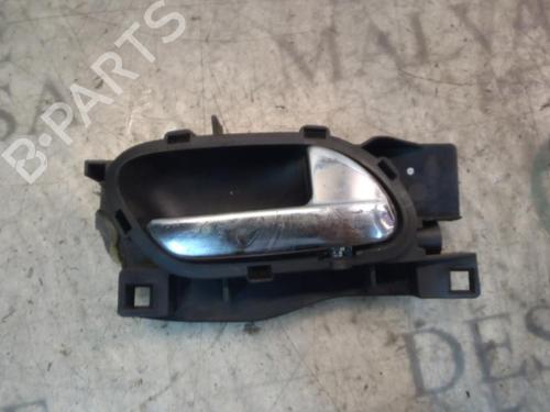 Højre bagtil invendig håndtag Højre bagtil invendig håndtag PEUGEOT 407 (6D_) 1.6 HDi 110 (6D9HZC, 6D9HYC) (109 hp) 3814818 3814818