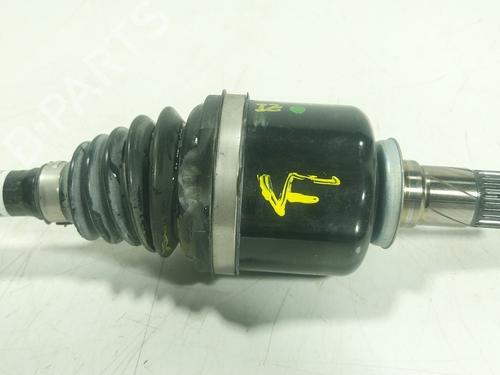 Left front driveshaft BMW 2 Gran Coupe (F44) 218 i | BP27580052M38 - Image 3