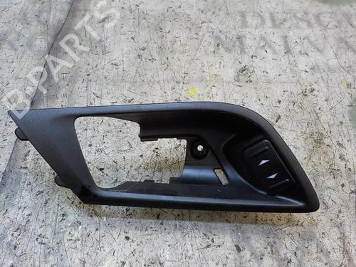 Used Right rear window switch Right rear window switch FORD MONDEO IV (BA7) 2.0 TDCi (140 hp) 3855780 3855780