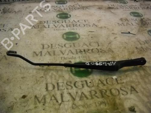 Used Front windshield wiper arm SEAT IBIZA II (6K1) 1.8 T 20V Cupra (156 hp) 3777324