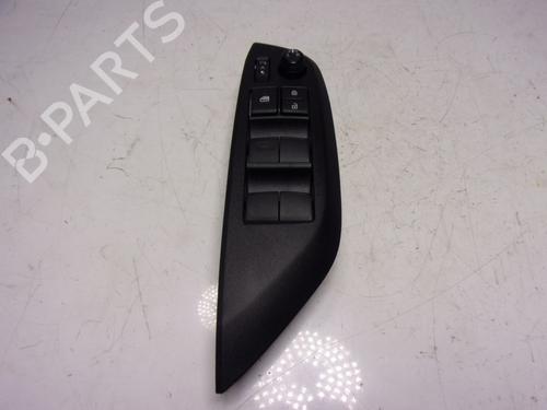 Used Left front window switch Left front window switch TOYOTA YARIS (_P21_, _PA1_, _PH1_) 1.5 Hybrid (MXPH11) (92 hp) 16782855 16782855
