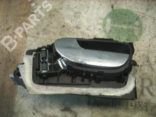 Used Rear left interior door handle Rear left interior door handle PEUGEOT 307 Break (3E) 2.0 HDI 110 (107 hp) 3738182 3738182