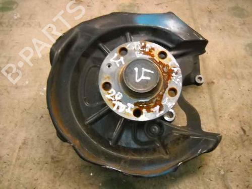 Used Left rear steering knuckle VW GOLF V (1K1) 2.0 TDI 16V (140 hp) 3759655