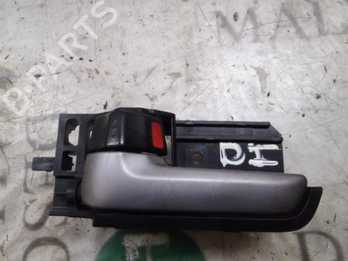 Puxador interior frente esquerdo SUZUKI SX4 (EY, GY) 1.6 DDIS (RW 416D) (90 hp) 8313062J30BWL