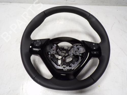 Used Steering wheel Steering wheel TOYOTA AYGO (_B4_) 1.0 VVTi (KGB40) (72 hp) 10015211 10015211