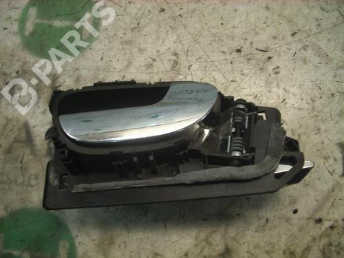 Used Front right interior door handle Front right interior door handle PEUGEOT 307 Break (3E) 2.0 HDI 110 (107 hp) 3751907 3751907