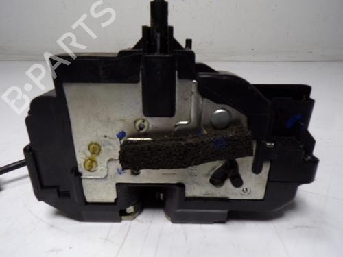 Rear left lock NISSAN QASHQAI II (J11, J11_) 1.2 DIG-T | BP13750164C100