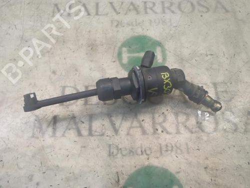Used Clutch slave cylinder Clutch slave cylinder RENAULT MEGANE II Saloon (LM0/1_) 1.5 dCi (LM1E) (106 hp) 14270525 14270525