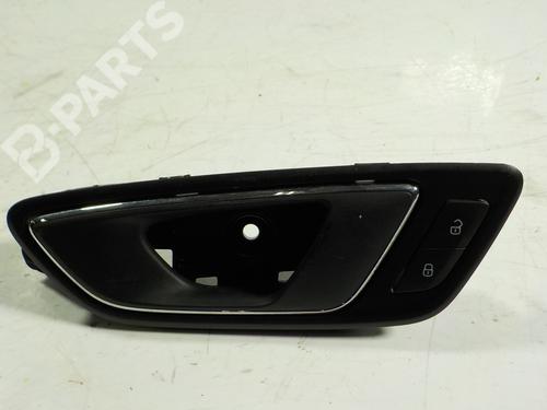 Used Front left interior door handle Front left interior door handle SEAT LEON (5F1) 1.2 TSI (110 hp) 8698540 8698540