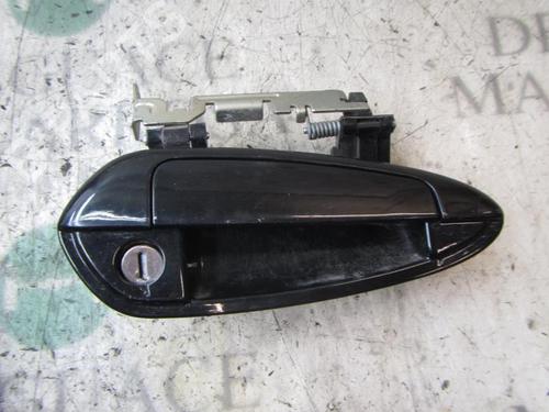 Used Front right exterior door handle Front right exterior door handle 3825334 3825334
