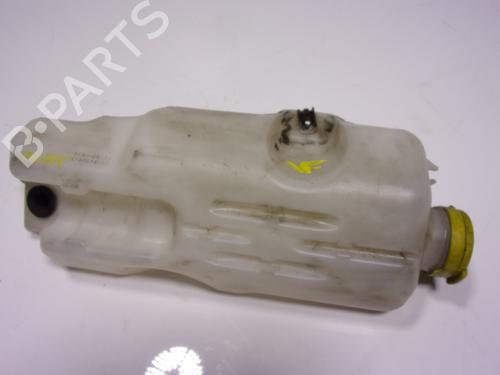 Sprinklertank Sprinklertank RENAULT TWINGO III (BCM_, BCA_) 1.0 SCe 70 (71 hp) 16966179 16966179