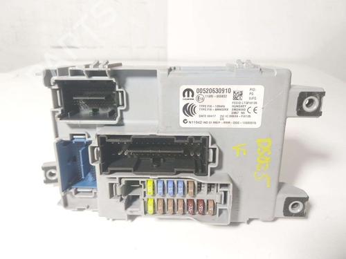 Used Fuse box Fuse box 38912834 38912834
