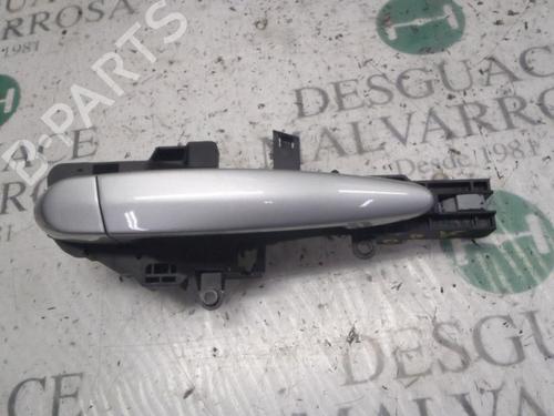 front-right-exterior-door-handle-bmw-1-e87-120-d-51217207530-2003-2004-2005-2006-2007-2008-2009-2010-2011-2012-2013-3817209 main image