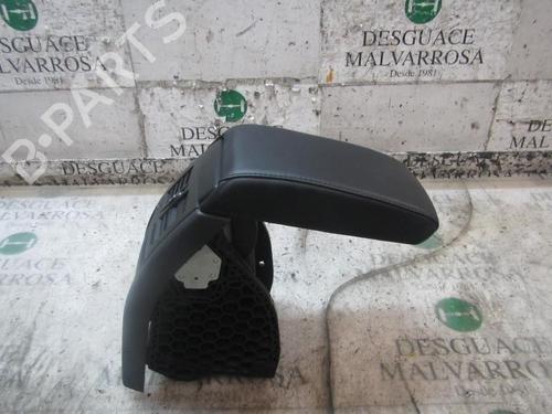 Bracciolo centrale Bracciolo centrale SKODA OCTAVIA II (1Z3) [2004-2013] 7152279 7152279