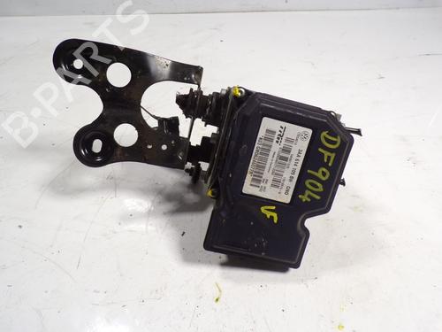 Used ABS pump ABS pump VW PASSAT ALLTRACK B7 (365) 2.0 TDI 4motion (170 hp) 7172592 7172592
