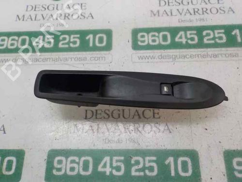 Used Right front window switch Right front window switch CITROËN C4 II (NC_) 1.6 HDi 90 (92 hp) 4386705 4386705