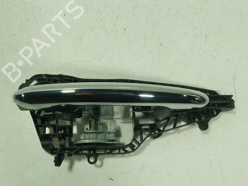 Used Front right exterior door handle Front right exterior door handle MINI MINI (F56) Cooper (136 hp) 33660371 33660371