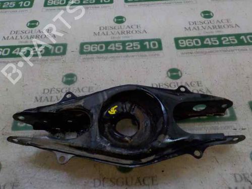 Venstre bak bærearm MERCEDES-BENZ C-CLASS (W204) C 350 (204.056) (272 hp) 5794357