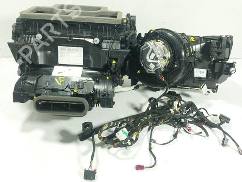 Used Heater matrix box Heater matrix box BMW X3 (G01, F97, G08) xDrive 30 e Plug-in-Hybrid (292 hp) 33167903 33167903
