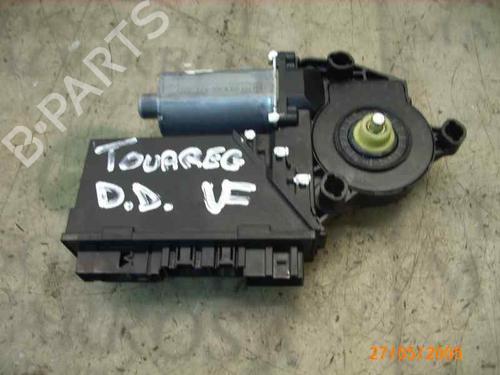Used Right front window motor Right front window motor VW TOUAREG (7LA, 7L6, 7L7) 2.5 R5 TDI (174 hp) 3780918 3780918