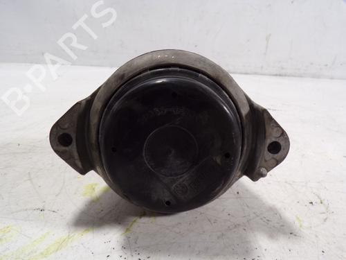 Used Engine mount BMW 1 (E87) 120 d (163 hp) 9091124