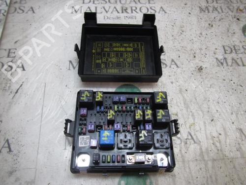 Used Fuse box Fuse box SSANGYONG RODIUS II 2.0 Xdi (155 hp) 9122012 9122012
