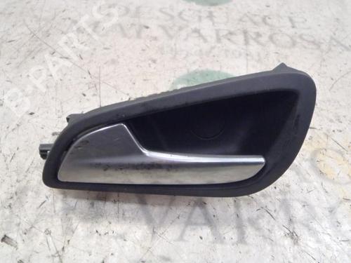 Used Front left interior door handle FORD FOCUS III 1.6 TDCi (95 hp) 3817288