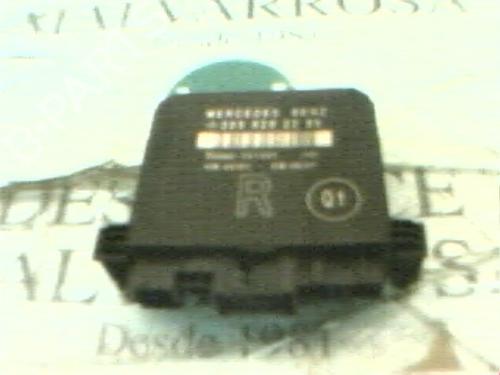 Used Electronic module Electronic module MERCEDES-BENZ C-CLASS (W203) C 270 CDI (203.016) (170 hp) 3753549 3753549