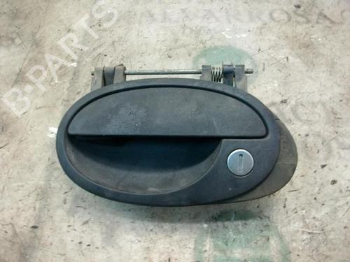 Used Front left exterior door handle Front left exterior door handle OPEL CORSA C (X01) 1.2 (F08, F68) (75 hp) 3771086 3771086