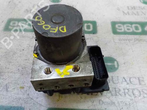Used ABS pump BMW 5 (E60) 530 d (231 hp) 5773469