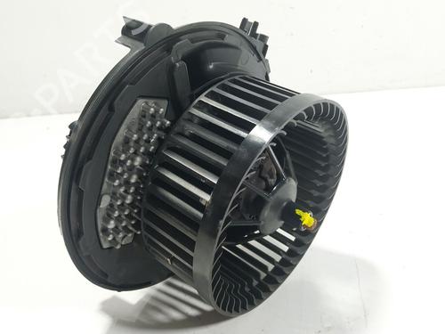 Used Heater blower motor AUDI A3 Sportback (8VA, 8VF) 35 TFSI (150 hp) 30186994