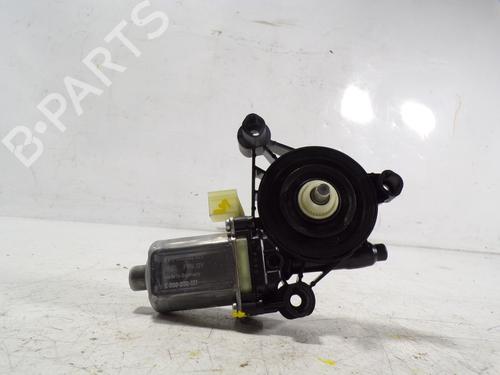Used Left front window motor Left front window motor VW GOLF VII (5G1, BQ1, BE1, BE2) 1.6 TDI (115 hp) 8493350 8493350
